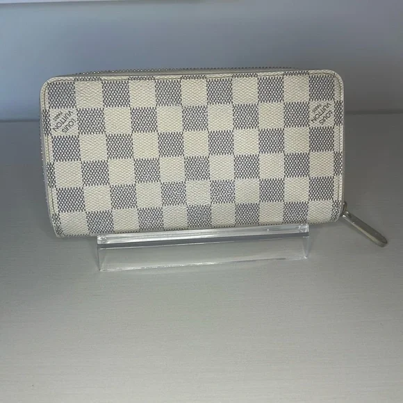 Louis Vuitton Damier Azure Long Zippy Wallet - Picture 1 of 16